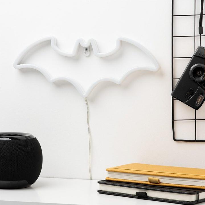 Actual product image Paladone Products DC - Batman - Lamp Murale Neon LED