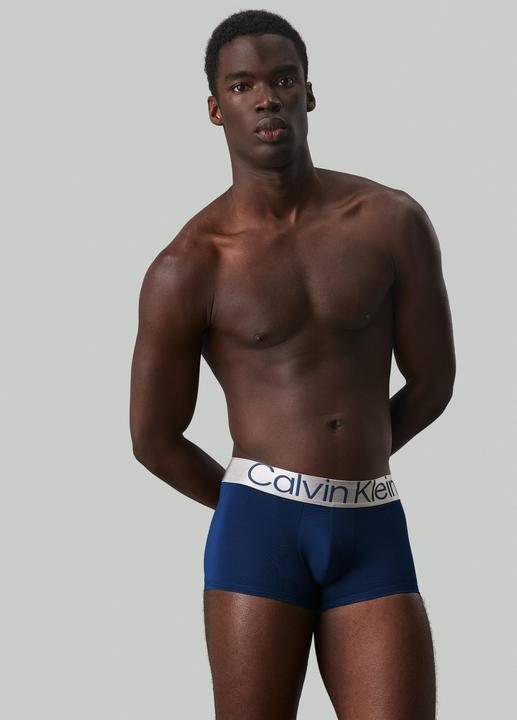 Actual product image MGA Na (M)