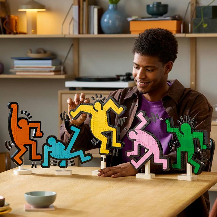 Produktbild LEGO Keith Haring – Tanzende Figuren (LEGO Art)