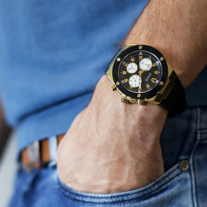 Actual product image Guess Watches GENTS GW0057G1 (46 mm)
