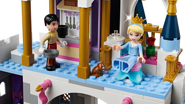 Image du produit LEGO Le château de rêve de Cendrillon (41154, LEGO Disney)