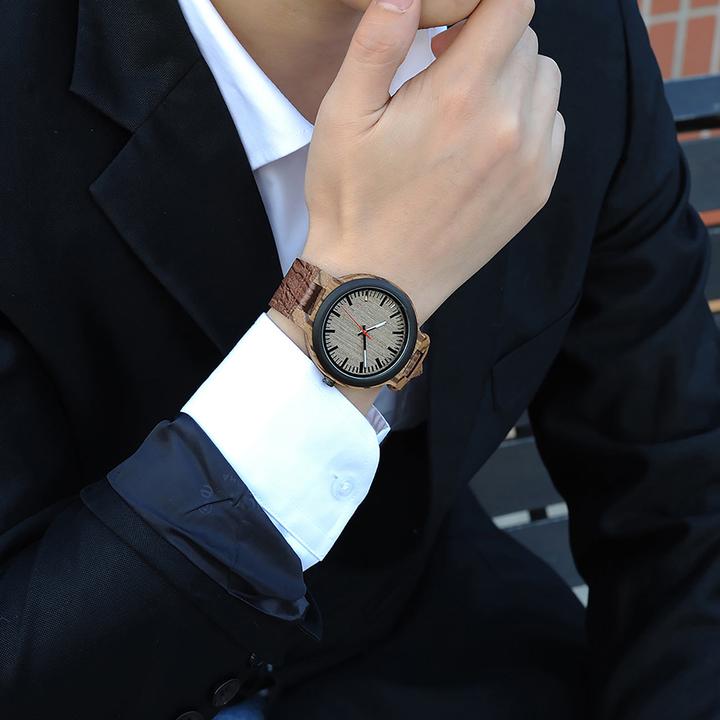 Actual product image Natura Punto Sporty elegant watch made of bamboo with smart details, leather strap (Sports watch)