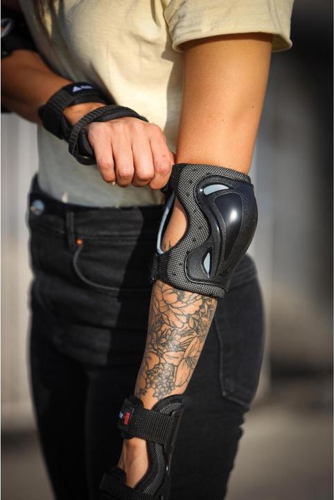 Immagine prodotto Rollerblade Ginocchiera Skate Gear Knee Pad M (M, Ginocchiera, Esemplare unico)