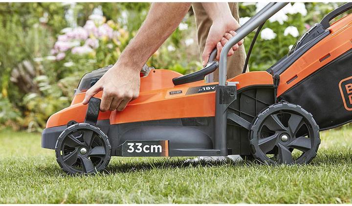 Actual product image Black & Decker BCMW33184L2 Kit (Rechargeable battery operated)