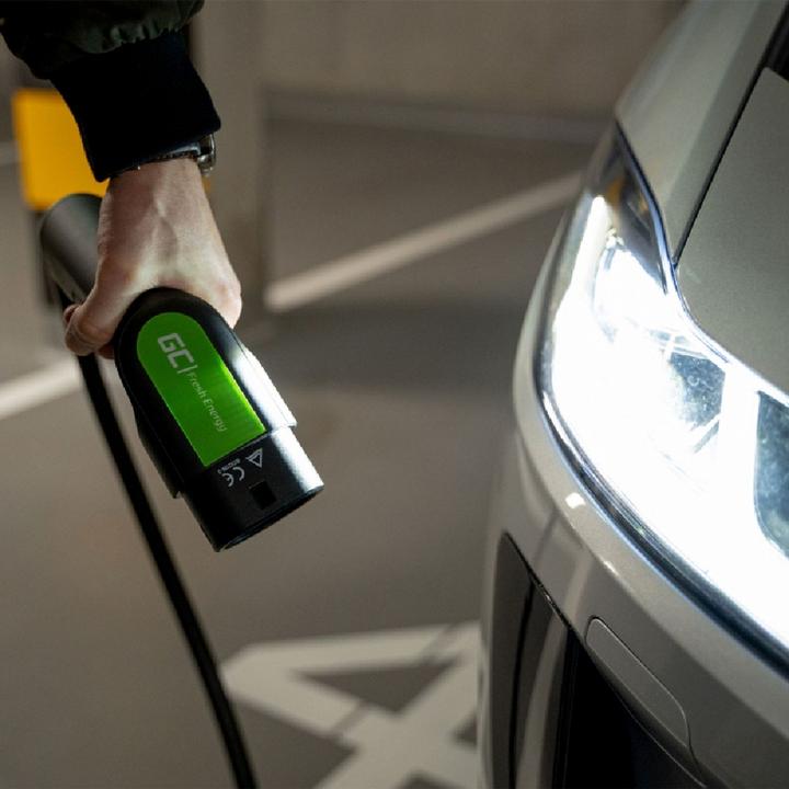Actual product image GreenCell eMobility (Type 2, 22 kW, 32 A, 7 m)