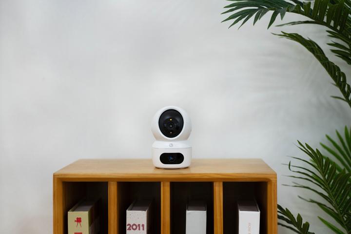Actual product image EZVIZ H7c Dual (2560 x 1440 Pixels)