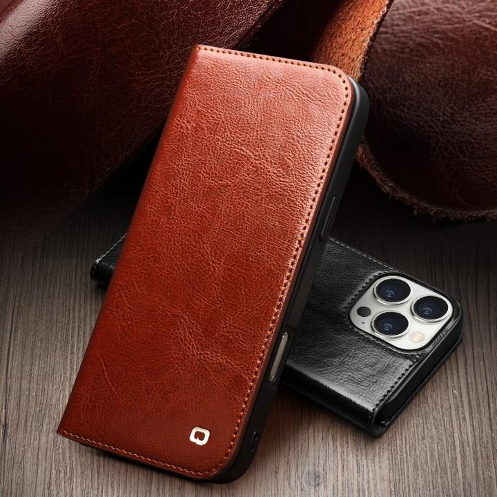 Actual product image QiAlino Cover Flip (Apple iPhone 16)