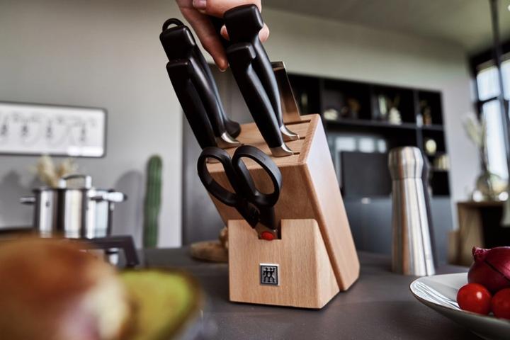 Image du produit Zwilling Bloc à couteaux 8 pcs. équipé hêtre