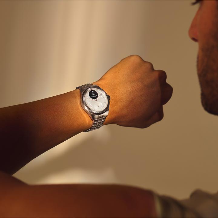 Produktbild Withings ScanWatch Nova Brilliant (39 mm)