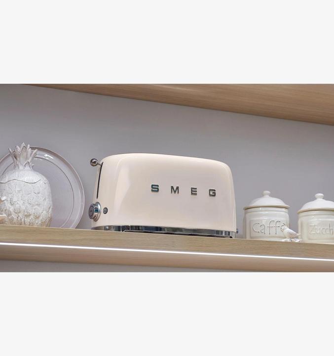 Actual product image Smeg 50's Style Lang (CH plug)