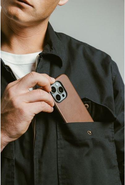 Actual product image Nomad Modern Leather Case iPhone 16 Pro Brown (Apple iPhone 16 Pro)
