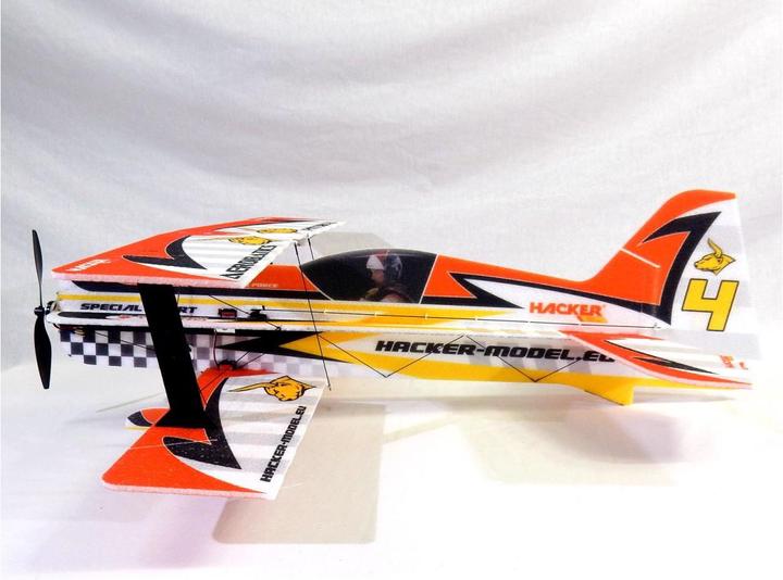 Produktbild Hacker Doppeldecker Pittsbull 750 mm ARF (Kunstflug)