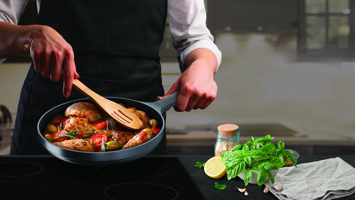 Actual product image Tefal Trattoria Pro pan 28cm (28 cm, Frying pan, Aluminium)