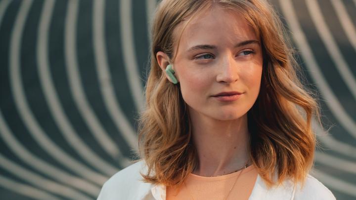 Actual product image Urbanista Copenhagen Headset True Wireless Stereo (TWS) In-ear Calls/Music Bluetooth Green (ANC, 32 h, Wireless)