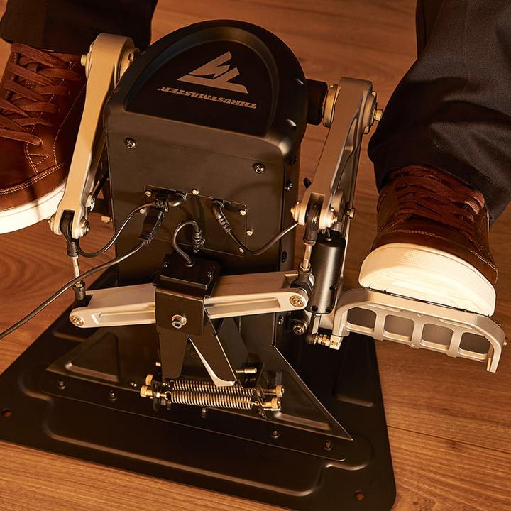 Produktbild Thrustmaster TPR Pendular Rudder (PC)