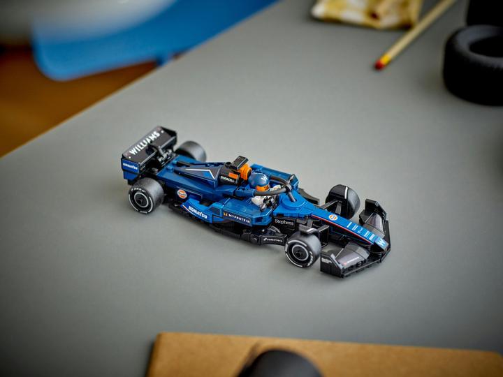 Actual product image LEGO Williams Racing FW46 F1 race car (LEGO Speed Champions)