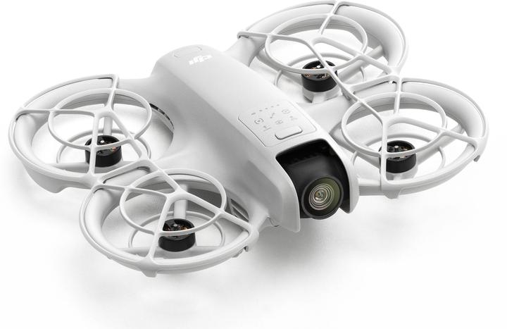 DJI Neo (18 min, 135 g, 12 Mpx)