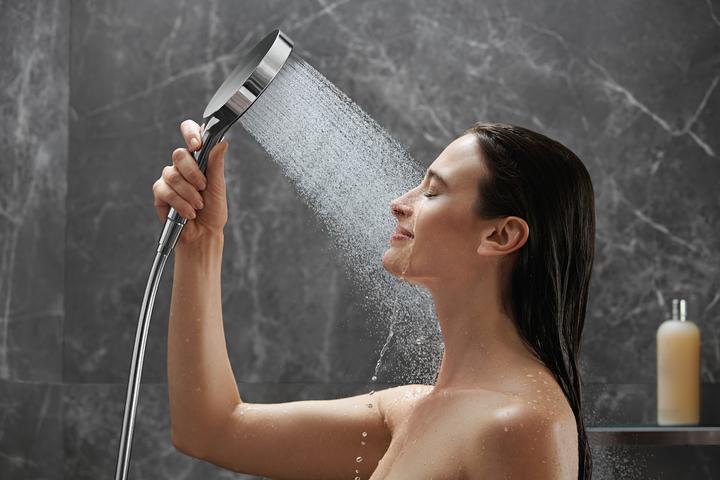 Produktbild hansgrohe Rainfinity 130 (3 Strahlarten, 14 l/min)