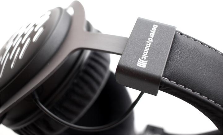 Produktbild Beyerdynamic DT 1990 Pro (keine Geräuschunterdrückung, Kabelgebunden)