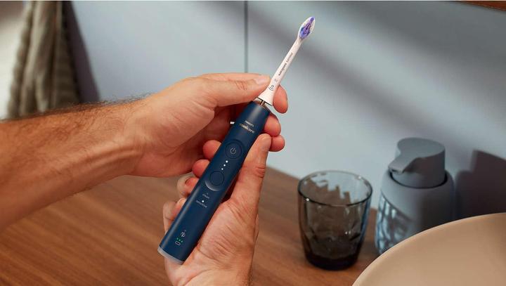 Actual product image Philips Sonicare Series 6100 (Sonic toothbrush)