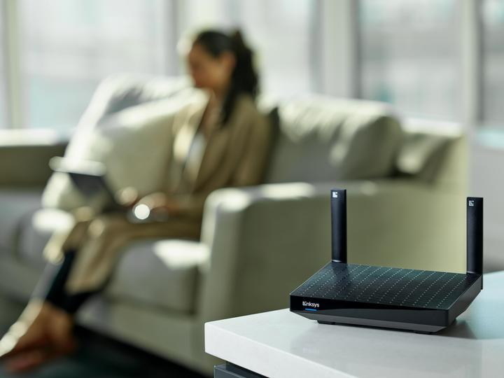 Actual product image Linksys Hydra Pro 6 Whole-Home Mesh Wi-Fi 6 MR5500 AX5400 Dual Band Router