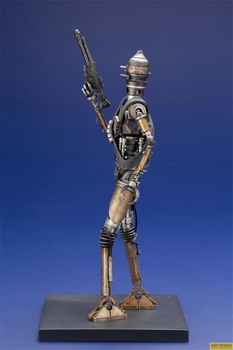 Actual product image Kotobukiya Star Wars The Mandalorian statuette PVC ARTFX+ 1/10 IG-11 22 cm