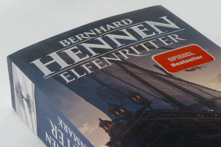 Actual product image Die Albenmark (German, Bernhard Hens, 2021)