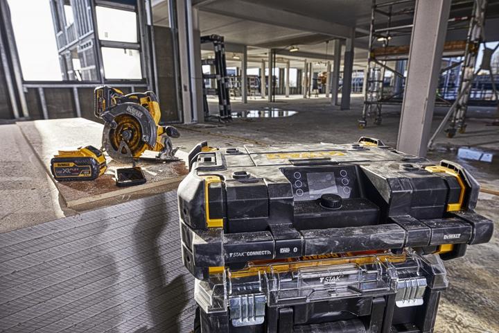 Image du produit DeWalt DWST181078QW Batterie et radio secteur (FM, DAB, Bluetooth)