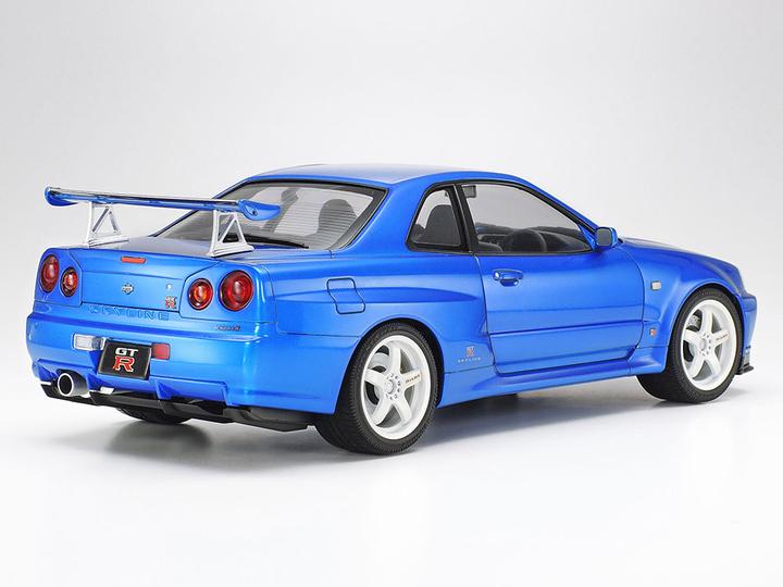 Actual product image Tamiya Nissan Skyline GT-R