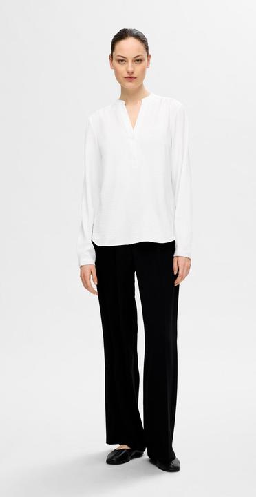 Produktbild Selected Femme V-Ausschnitt Straight Fit Oberteil (40)