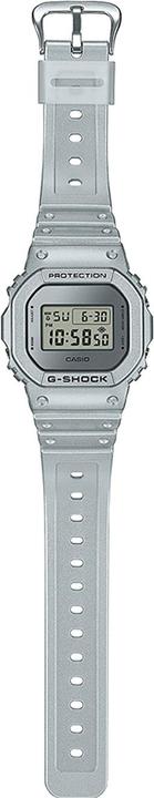 Image du produit G-Shock DW-5600FF-8ER (Chronographe, 43 mm)