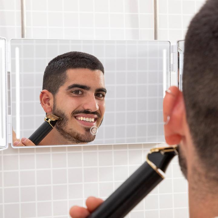 Image du produit InnovaGoods Miroir de salle de bain avec LED (32 x 6 x 24 cm)
