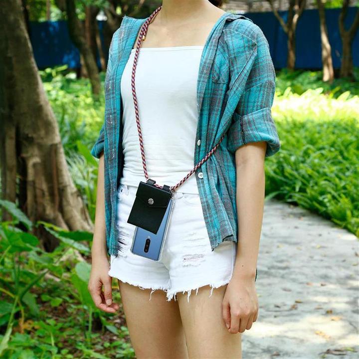 Produktbild Cadorabo TPU Handy Kette SILBER Cover