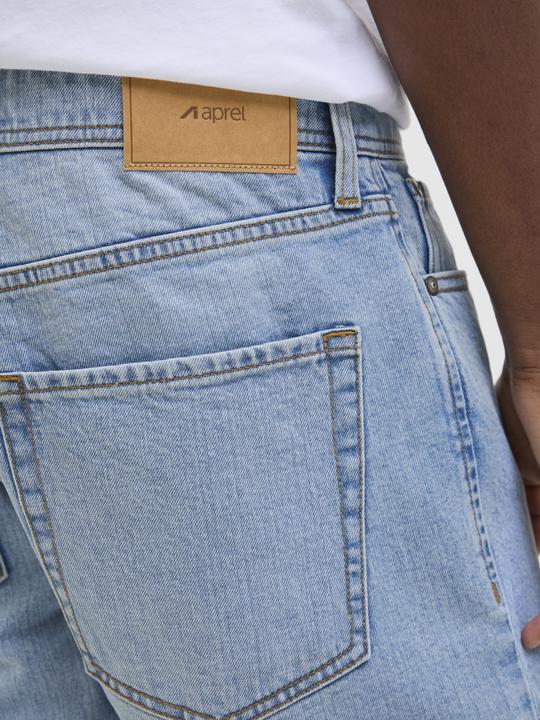 Image du produit Aprel Tapered Fit Jeans Tapered Fit Jeans (W31/L32)