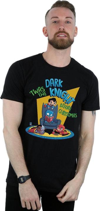 Immagine prodotto Super Friends Dark Knight Before Christmas Maglietta Uomo (5XL)