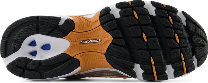 Actual product image New Balance MR530ADC (41.5)