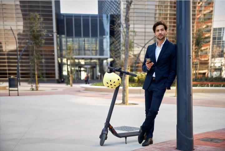 Image du produit Segway-Ninebot Scooter à pédales E22E (20 km/h, 22 km, 300 W)