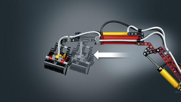 Actual product image LEGO Mercedes-Benz Arocs 3245 (42043, LEGO Technic)