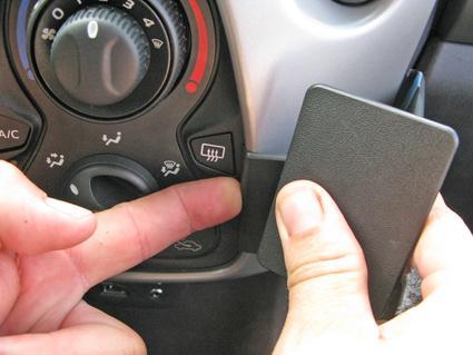 Actual product image Brodit 855035 Bracket Peugeot 108 14-
