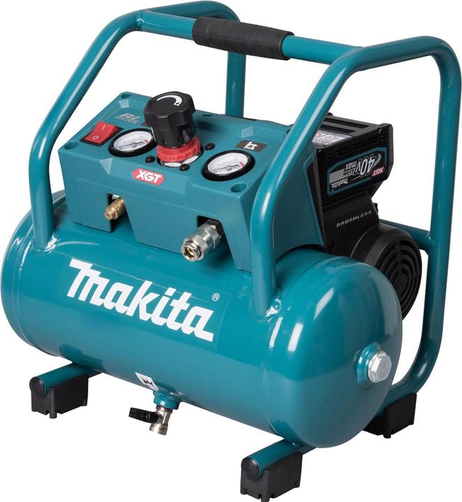 Makita AC001GZ (9.30 Bar, 7.60 l)