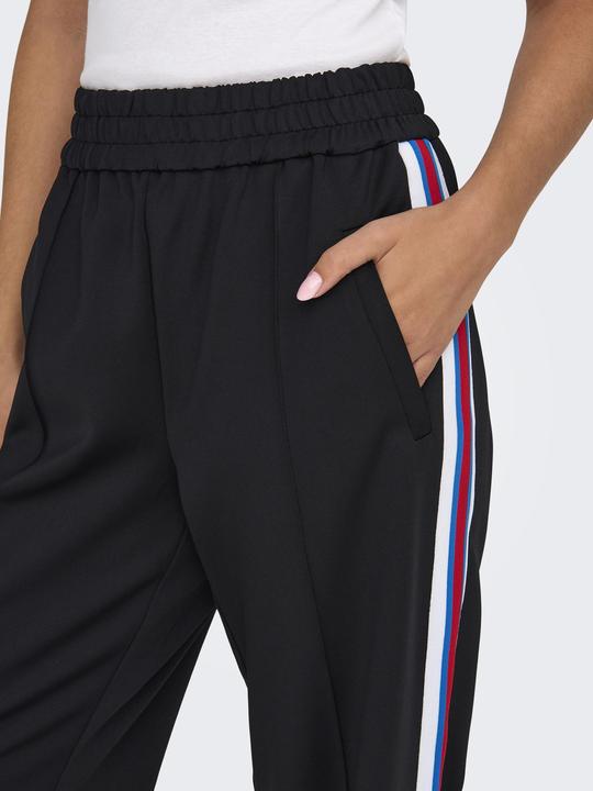 Produktbild Only ONLWARM Weiter Beinschnitt Hose Hose (32)