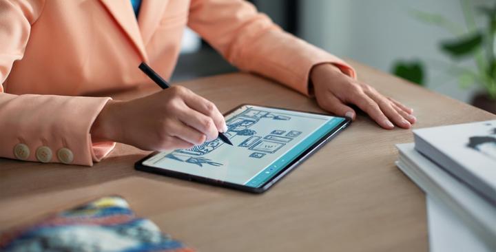 Actual product image Lenovo Tab P11 Pro with CH Keyboard and Pen 2 (WLAN only, 11.50", 128 GB, Slate grey)
