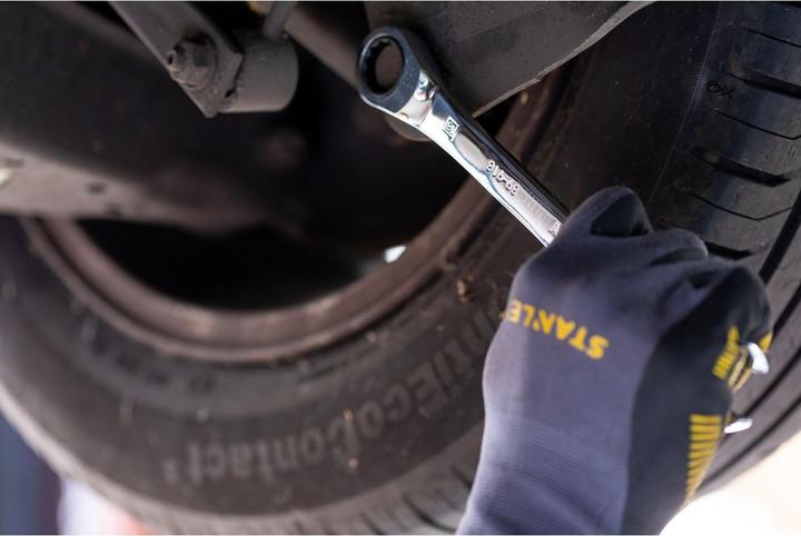 Actual product image Stanley Ratchet ring spanner