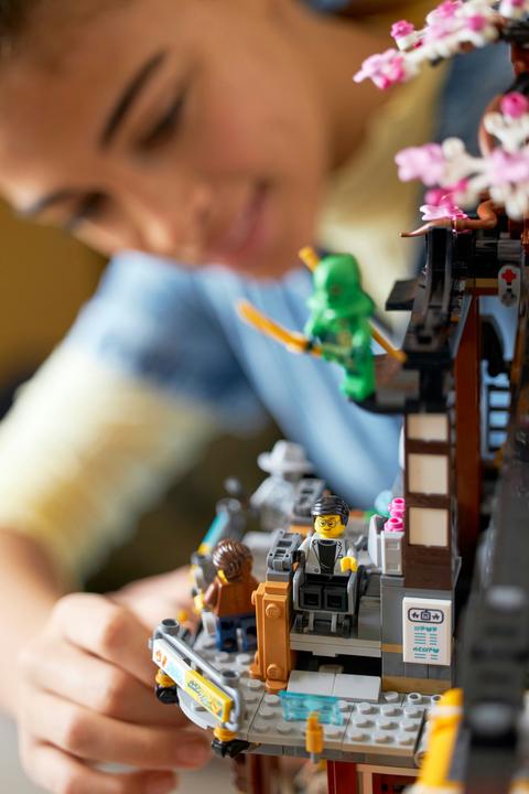 Image du produit LEGO Ninjago - Marchés en ville (71799, LEGO Ninjago, LEGO difficiles à trouver)