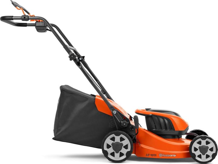 Produktbild Husqvarna LC 137i (Akkubetrieb)