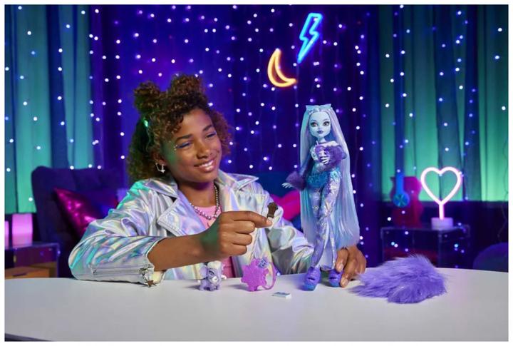 Actual product image Monster High Abbey Bominable Yeti mit Mammut-Haustier und Accessoires
