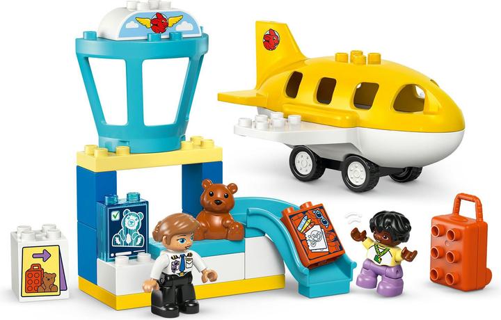 Produktbild LEGO Erster Besuch im Flughafen (10443)
