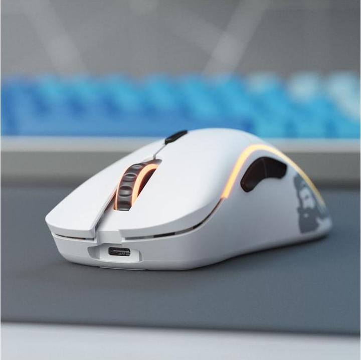 Actual product image Glorious PC Gaming Race Model D (Wireless)