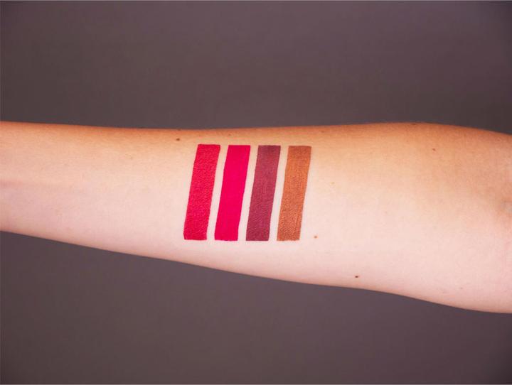 Actual product image Deborah Milano Fluid Velvet Mat Lipstick Dark Red (14)