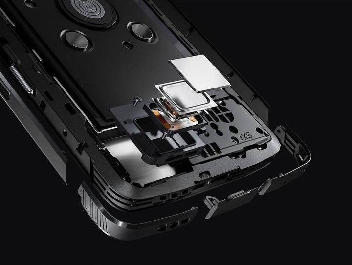 Produktbild Crosscall Stellar X5 (128 GB, Black, 6.50", Dual SIM, 50 Mpx, 5G)